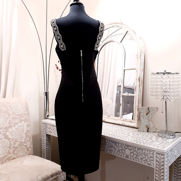 🍒NWT🍒 TED BAKER EMBELLISHED STRAPS MIDI DRESS - Picture 2 of 7